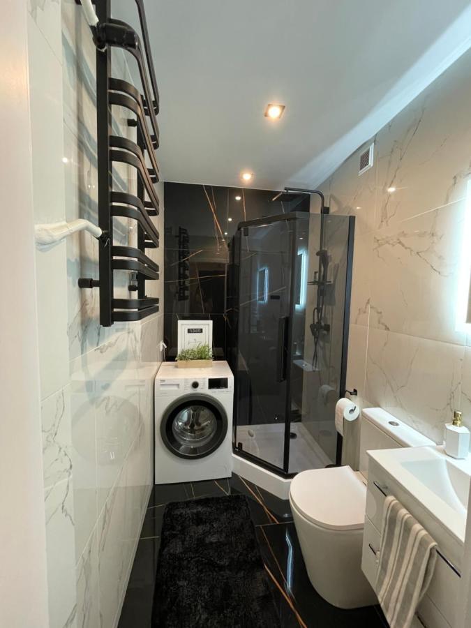 Katowice Apartament Spodek Modrzewiowa 24 Apartment Екстериор снимка